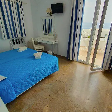 Gorgona Hotel 2*