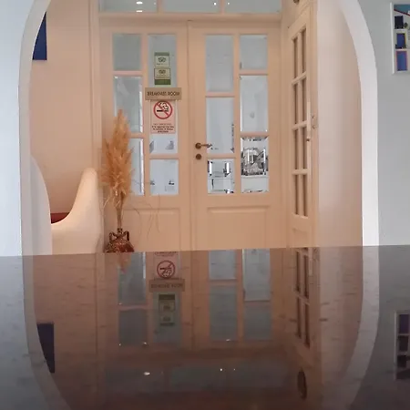Отель Gorgona Mykonos Town