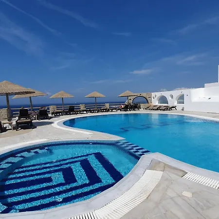 Gorgona Hotel 2*