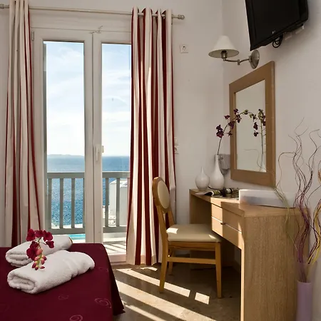 Gorgona Hotell 2*